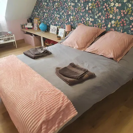 Chambres Dans Maison, A 15 Min Du Circuit בית אירוח *